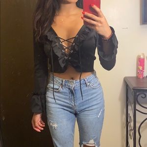 Lace-up Long sleeve crop top